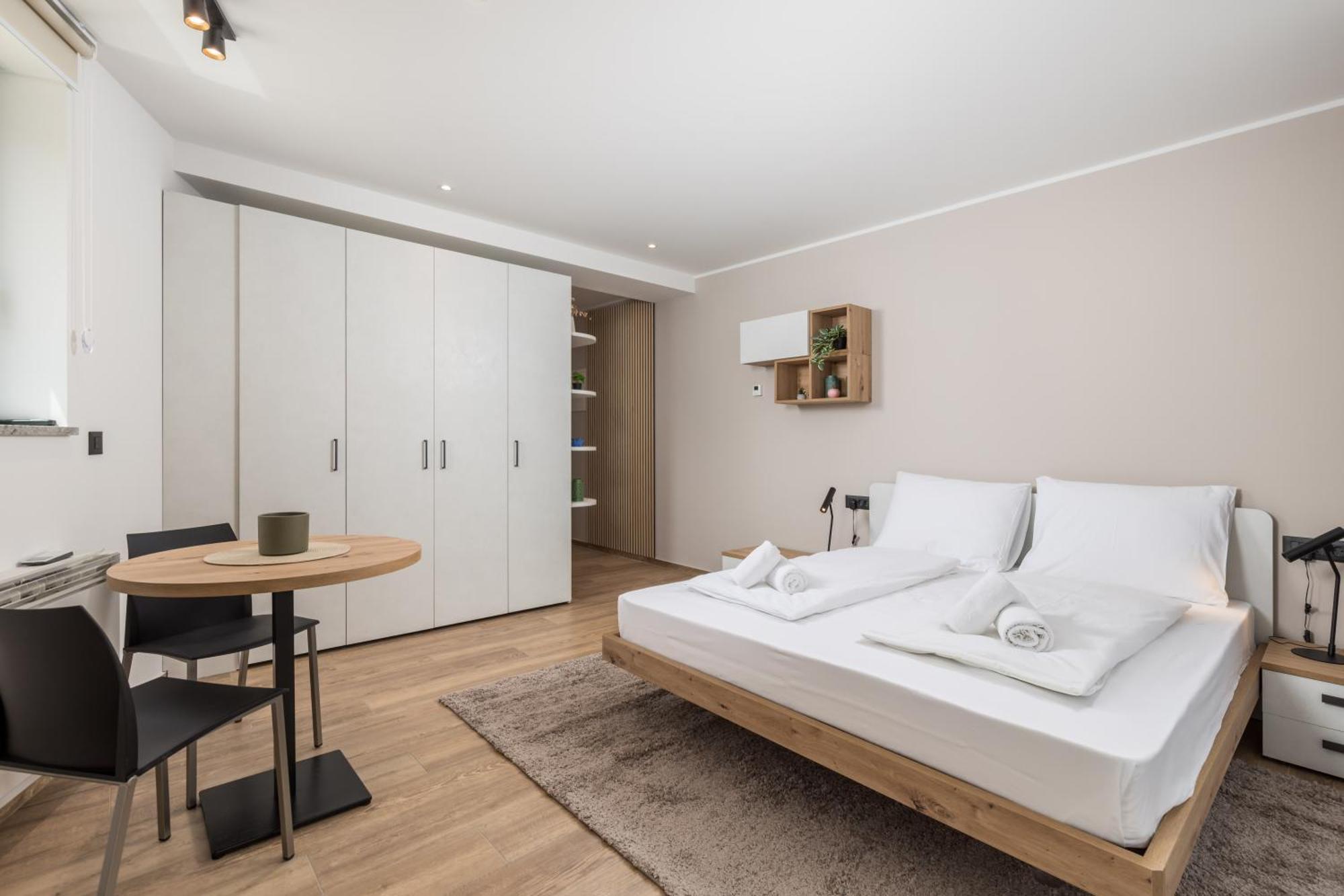 Belinda Apartments With Balcony Опатия Екстериор снимка