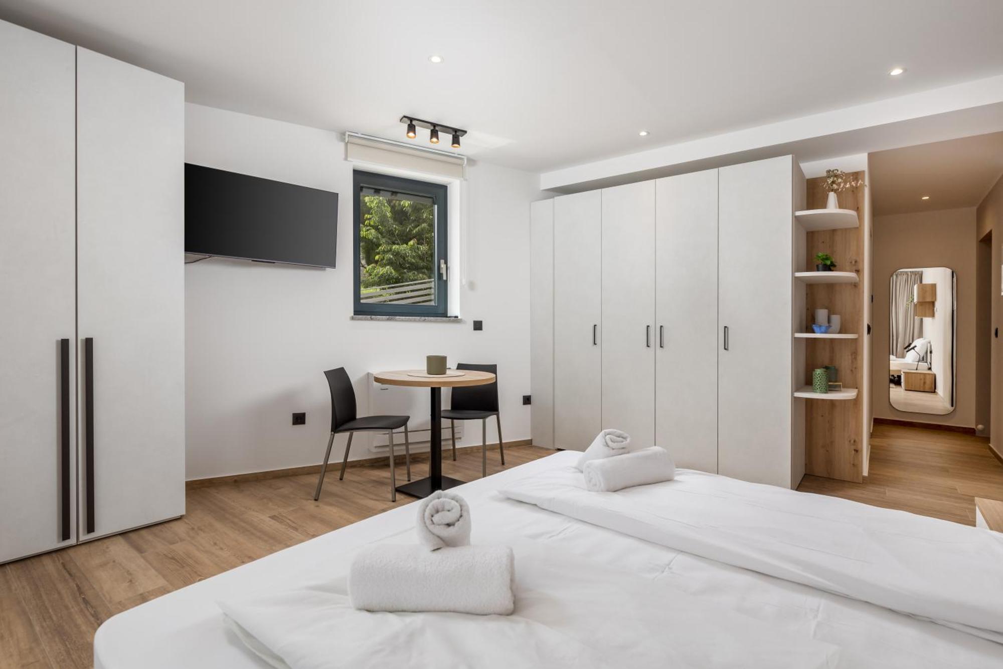 Belinda Apartments With Balcony Опатия Екстериор снимка