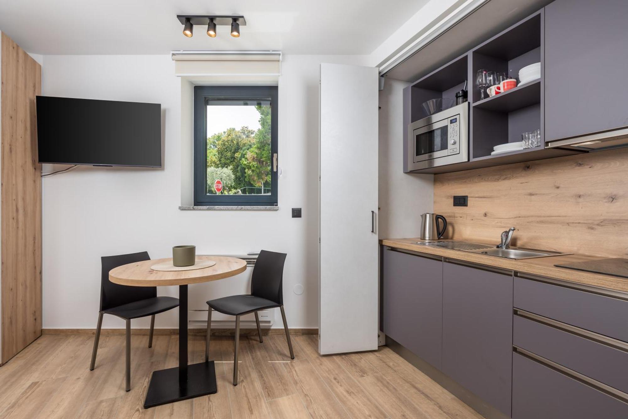 Belinda Apartments With Balcony Опатия Екстериор снимка
