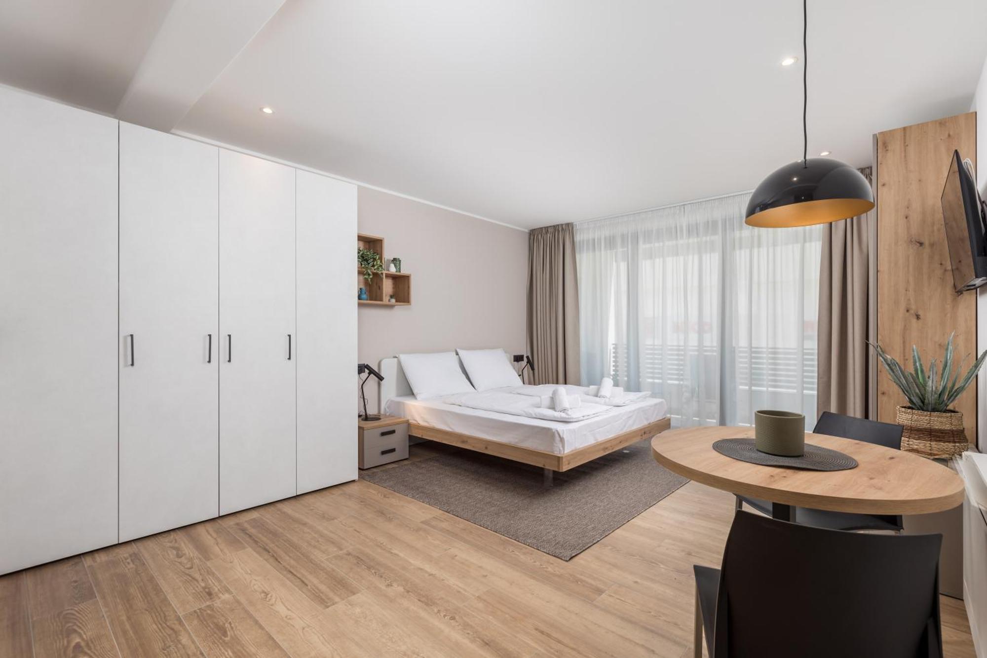 Belinda Apartments With Balcony Опатия Екстериор снимка