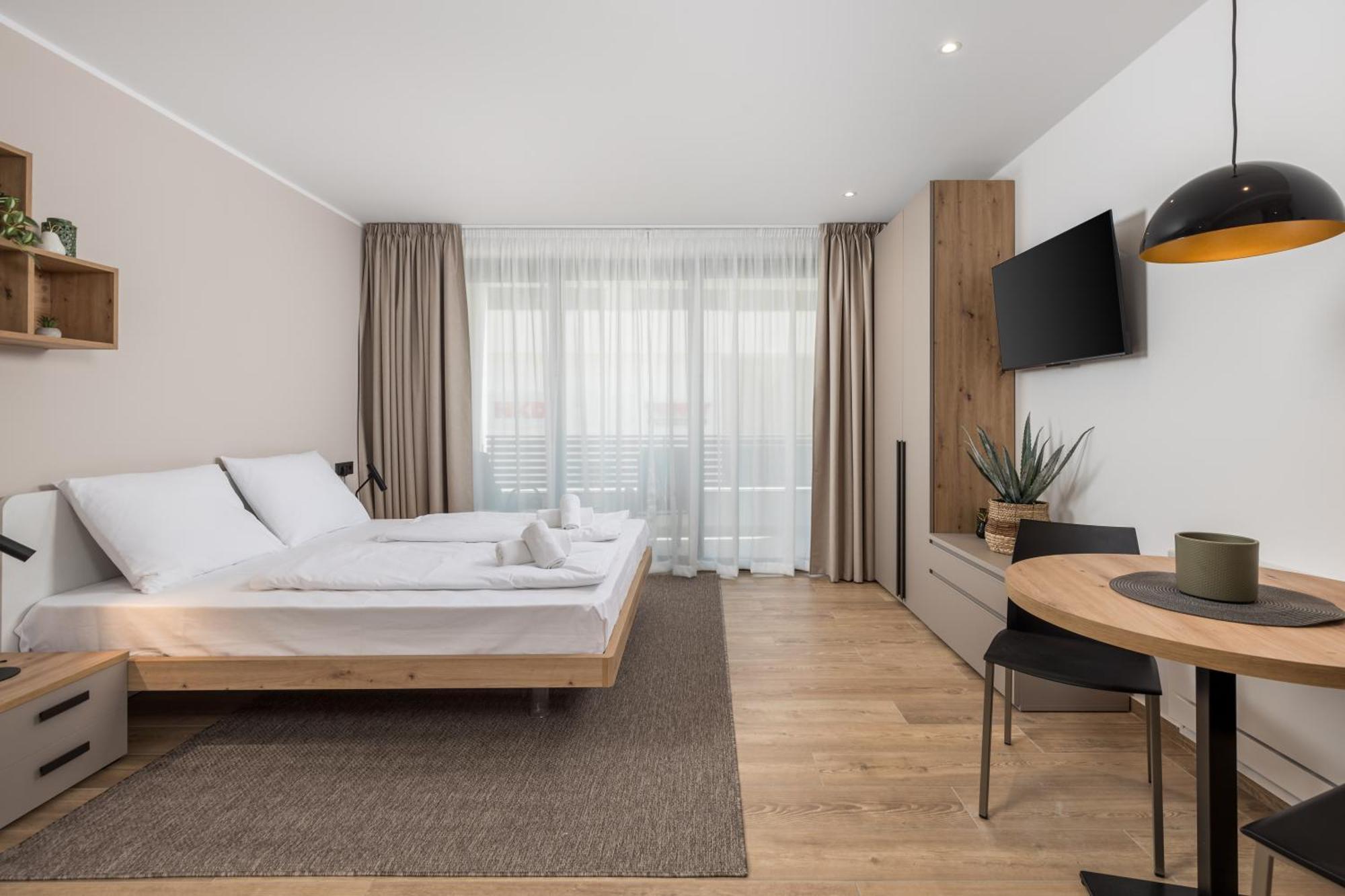 Belinda Apartments With Balcony Опатия Екстериор снимка