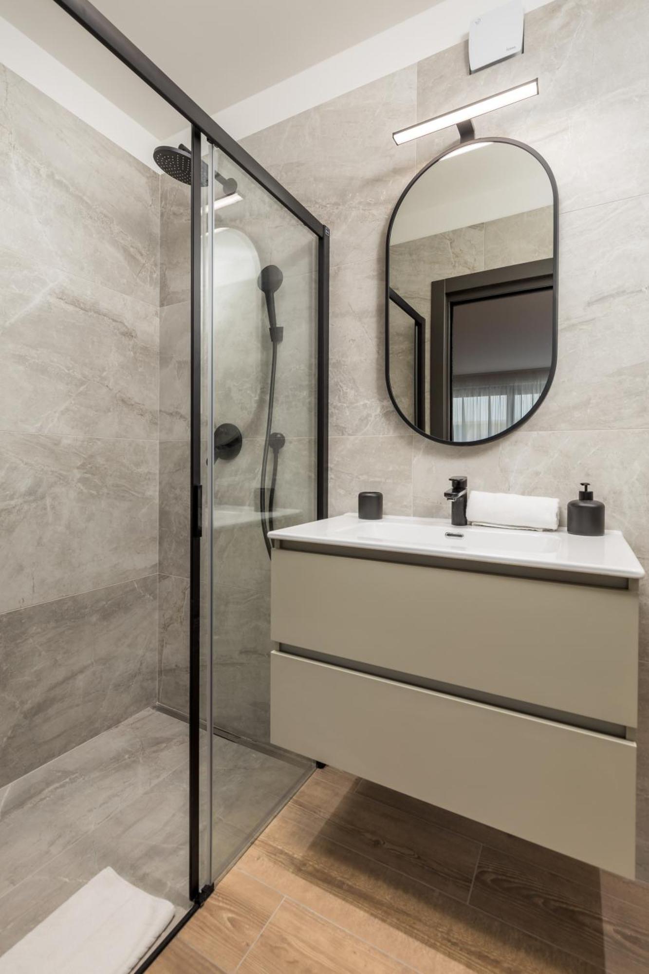 Belinda Apartments With Balcony Опатия Екстериор снимка