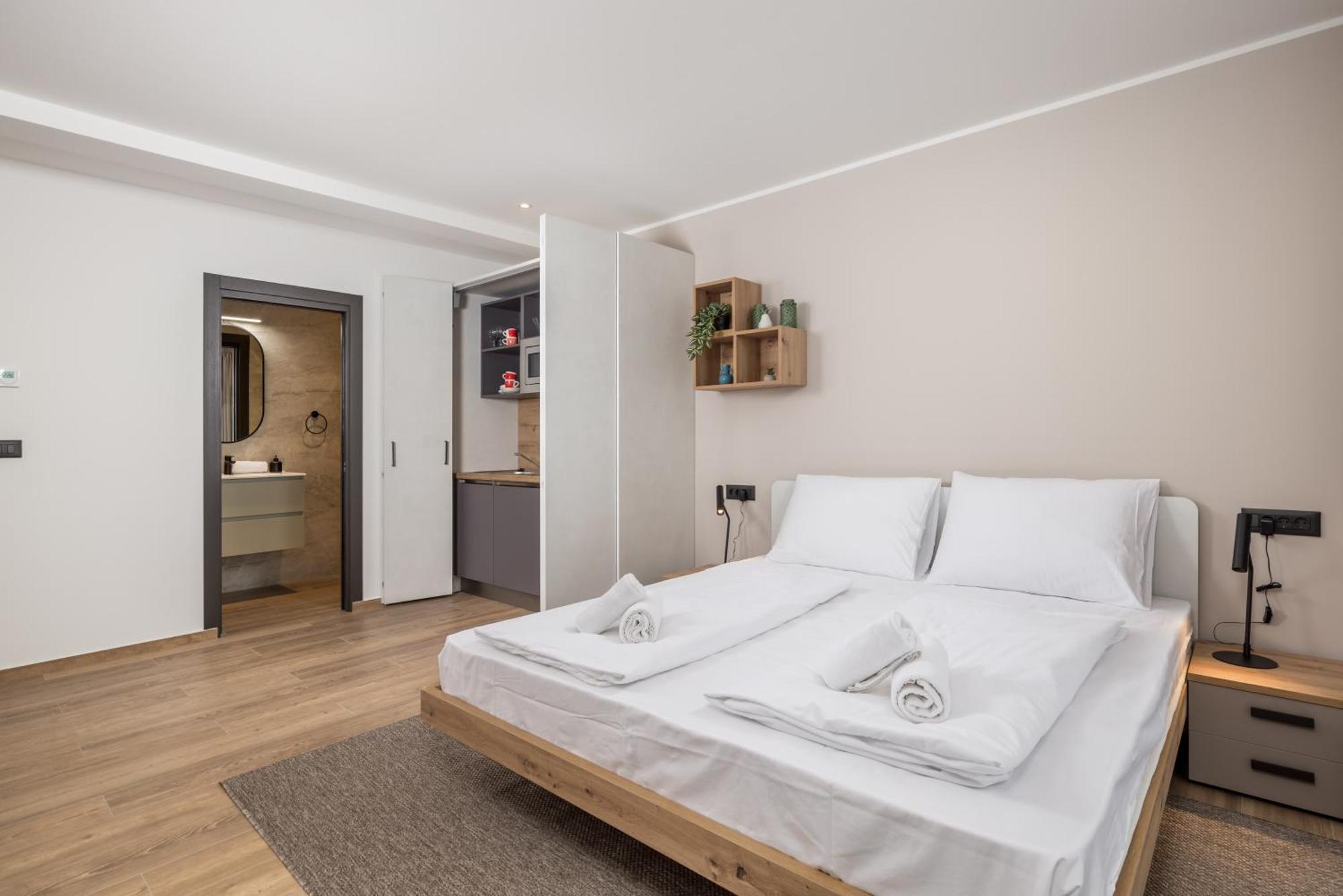 Belinda Apartments With Balcony Опатия Екстериор снимка