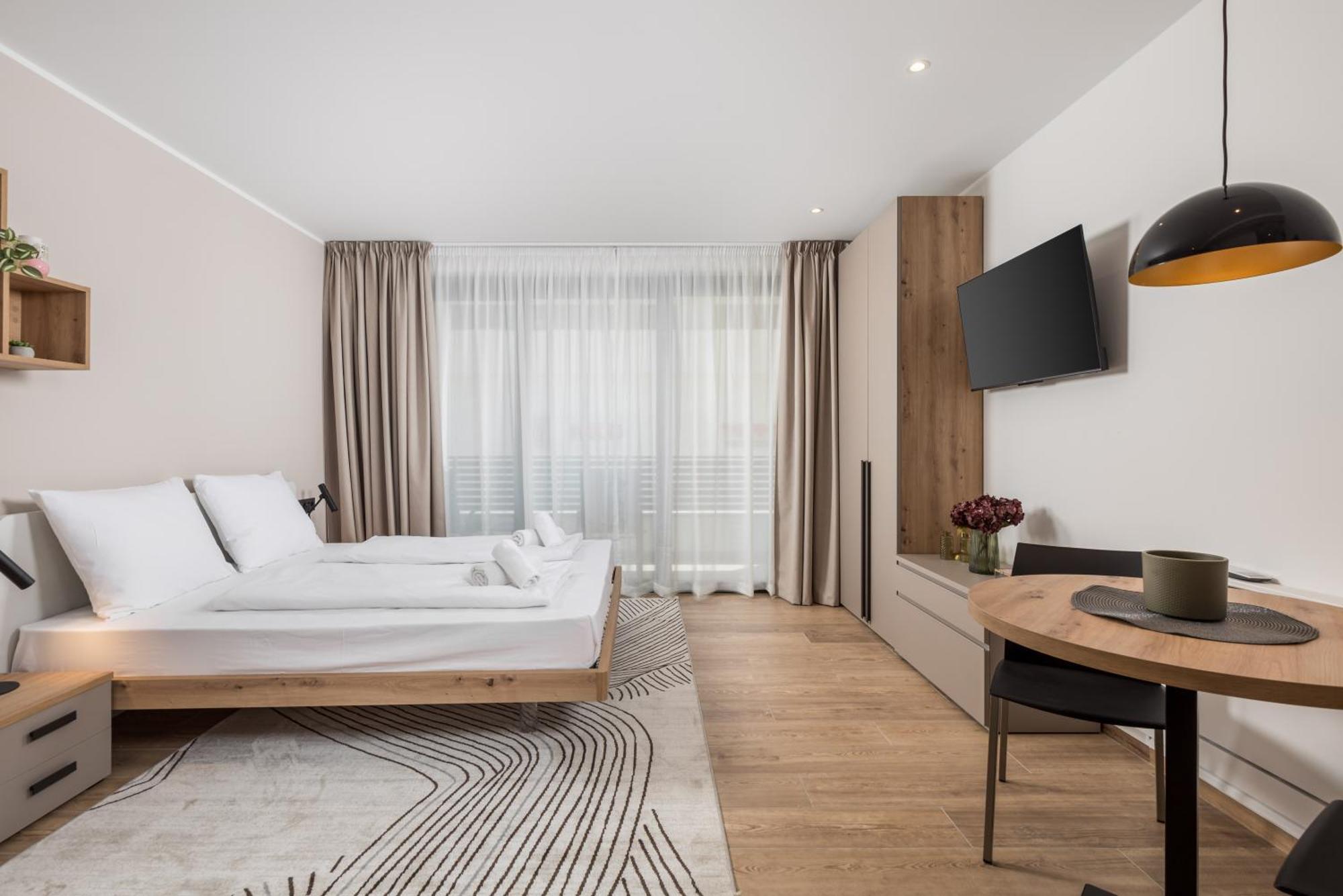 Belinda Apartments With Balcony Опатия Екстериор снимка