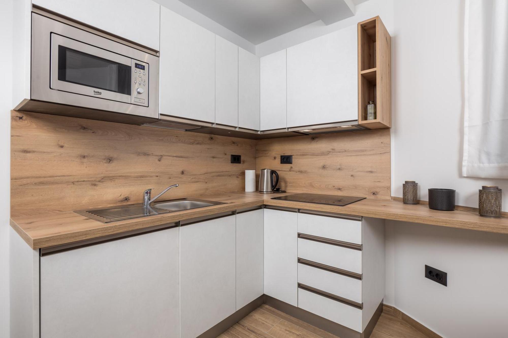Belinda Apartments With Balcony Опатия Екстериор снимка