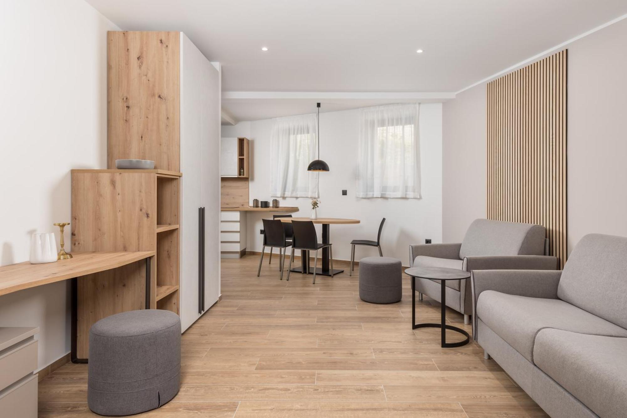 Belinda Apartments With Balcony Опатия Екстериор снимка