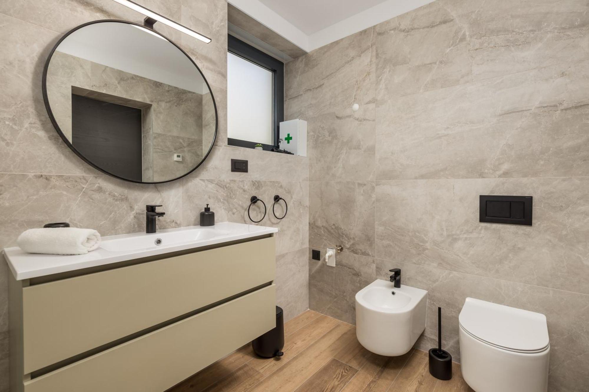Belinda Apartments With Balcony Опатия Екстериор снимка